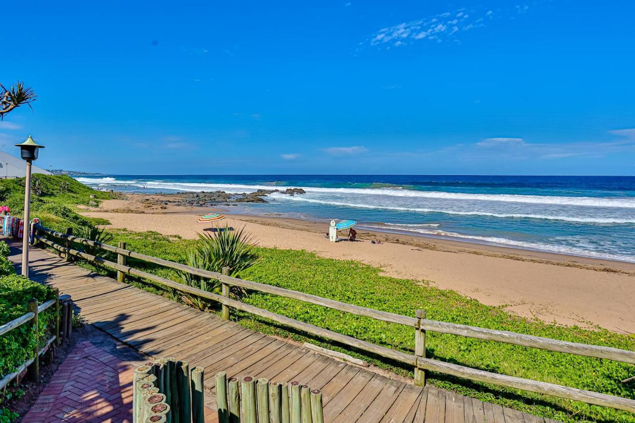 Sands Beach Breaks Beach Front Ballito Buitenkant foto