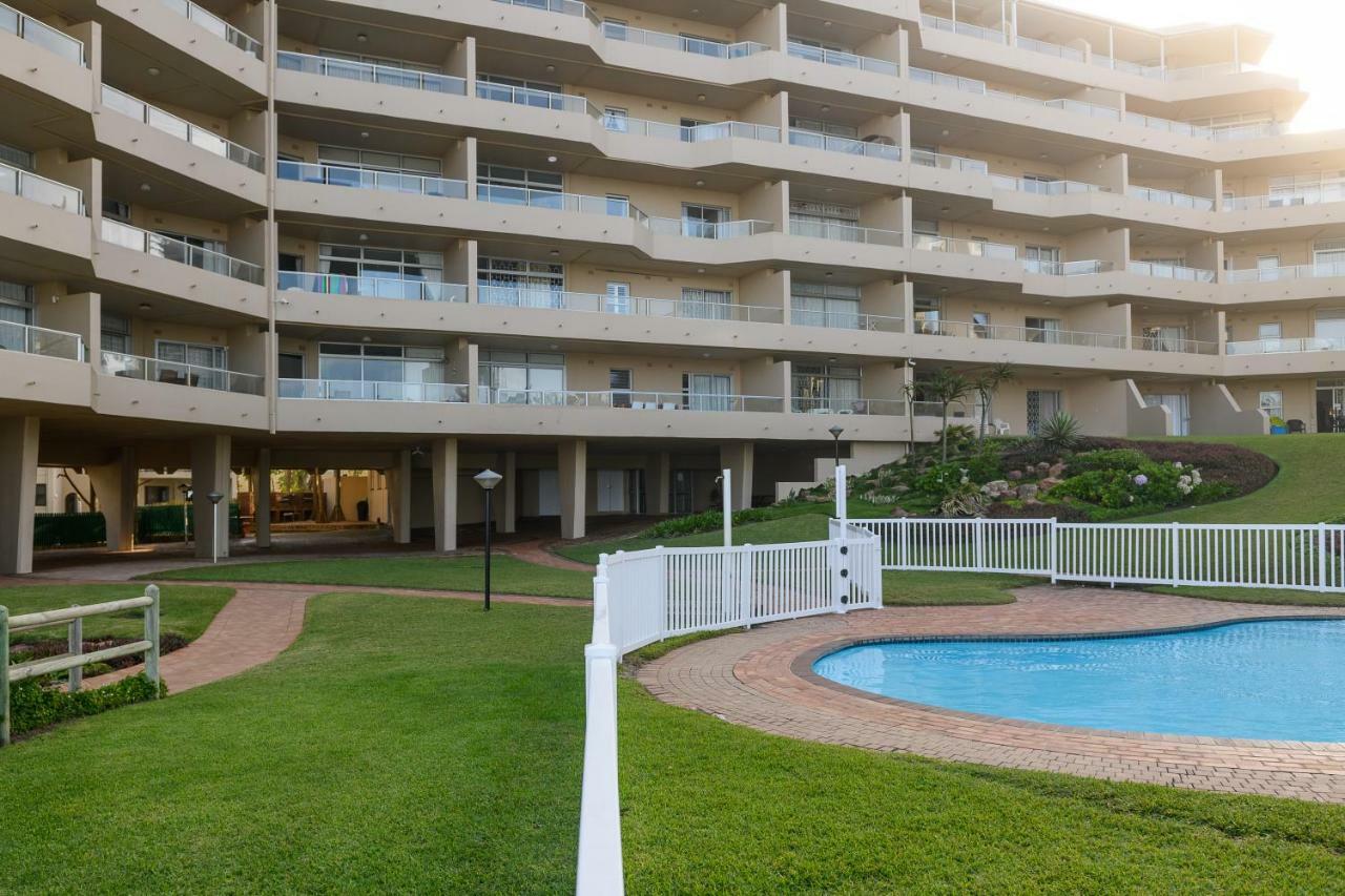 Sands Beach Breaks Beach Front Ballito Buitenkant foto
